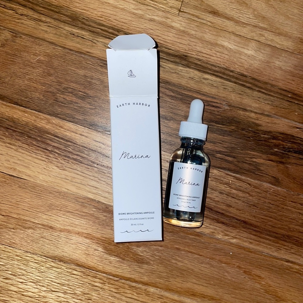 Earth Harbor ‘Marina’ Biome Brightening Ampoule